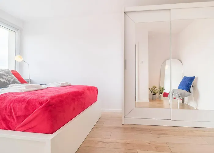 Apartmán Legnicka Close To The Center Of By Rent Like *