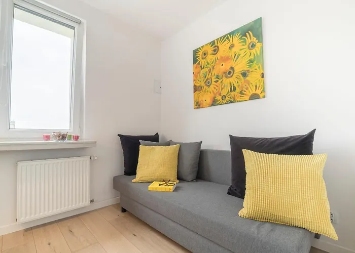 Apartmán Legnicka Close To The Center Of By Rent Like *