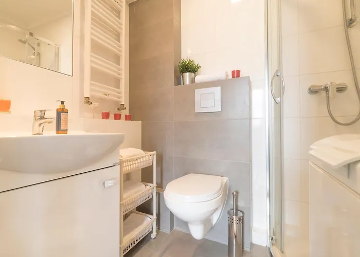 Legnicka Close To The Center Of By Rent Like Vratislav