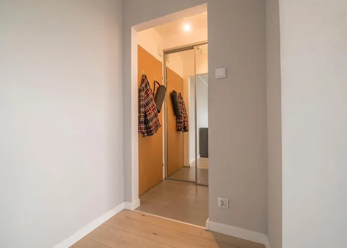 Legnicka Close To The Center Of By Rent Like