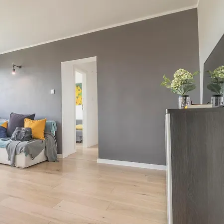 Legnicka Close To The Center Of By Rent Like 弗罗茨瓦夫