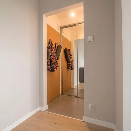 Legnicka Close To The Center Of By Rent Like