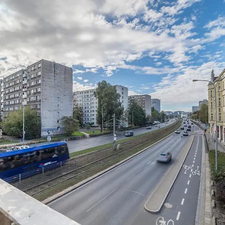 Legnicka Close To The Center Of By Rent Like